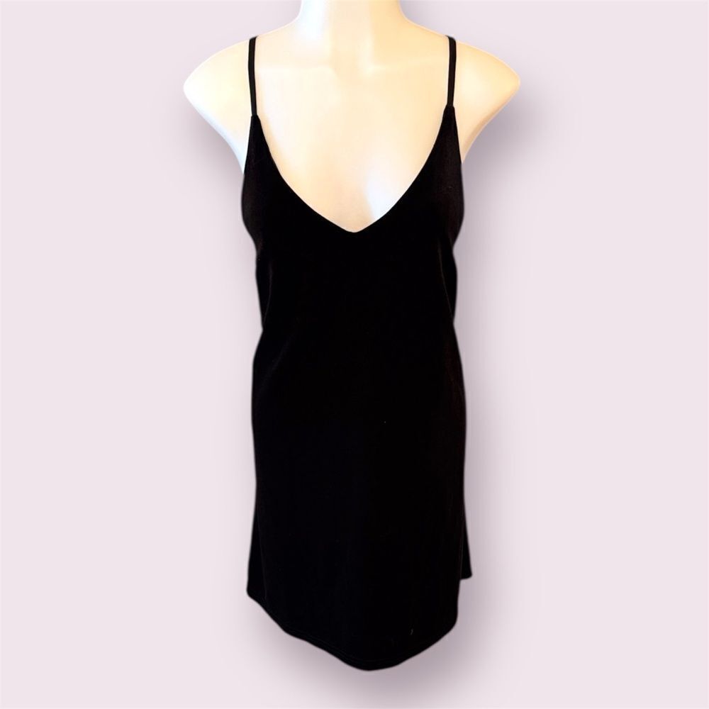 EIGHT PARIS Black Velvet V-Neck Mini Dress